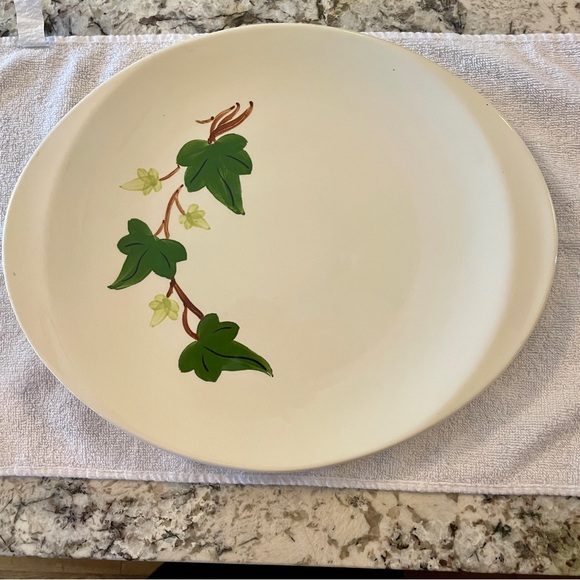 Vintage Blue Ridge Southern Pottery Platter Green Ivy Vine 13.75" x 11.5" - Picture 5 of 5